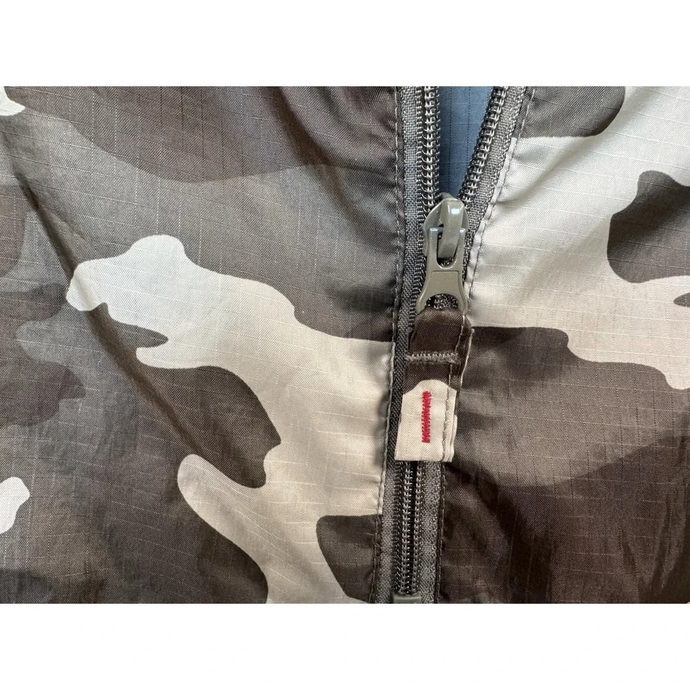 The Childrens Place Camouflage Pullover Windbreaker Jacket Boys Size L 10/12